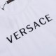 This summer is an eye-catching style Men's T-shirt 2022SS VERSACE Versace This summer is an eye-catching style Men's T-shirt 2022SS VERSACE Versace