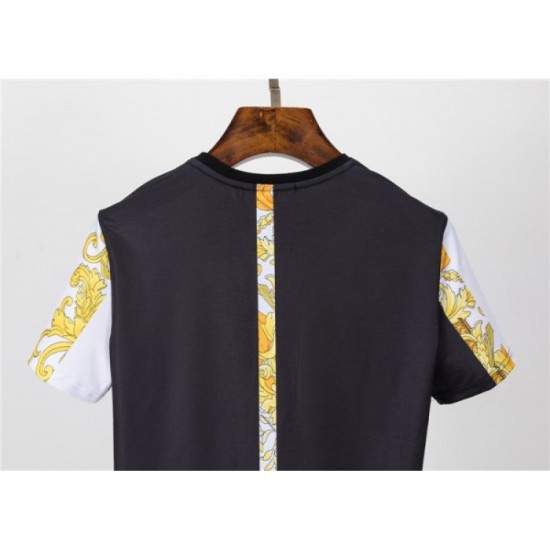 Men's T-shirts used by celebrities and celebrities 2022SS VERSACE Versace Men's T-shirts used by celebrities and celebrities 2022SS VERSACE Versace