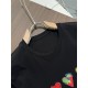 Men's T-shirt 2022SS VERSACE Versace where you can feel the latest trends Men's T-shirt 2022SS VERSACE Versace where you can feel the latest trends
