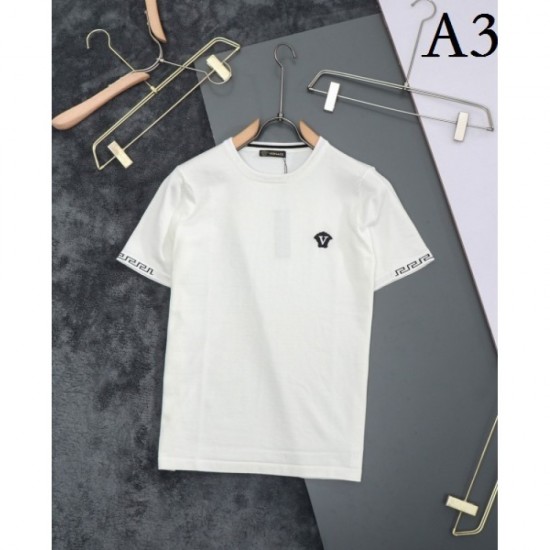 2022SS short-sleeved T-shirt local price sale VERSACE Versace 2022SS short-sleeved T-shirt local price sale VERSACE Versace