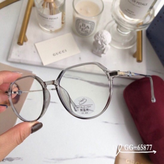 GUCCI Gucci transparent glasses Multicolor selectable Magazines and towns are popular items GUCCI Gucci transparent glasses Multicolor selectable Magazines and towns are popular items