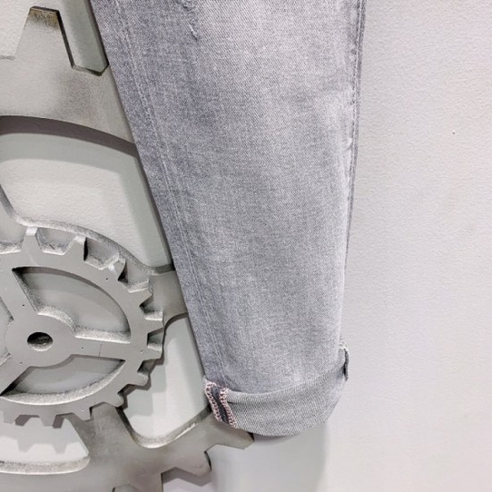 This summer's new men's jeans 2022SS DIOR Dior This summer's new men's jeans 2022SS DIOR Dior