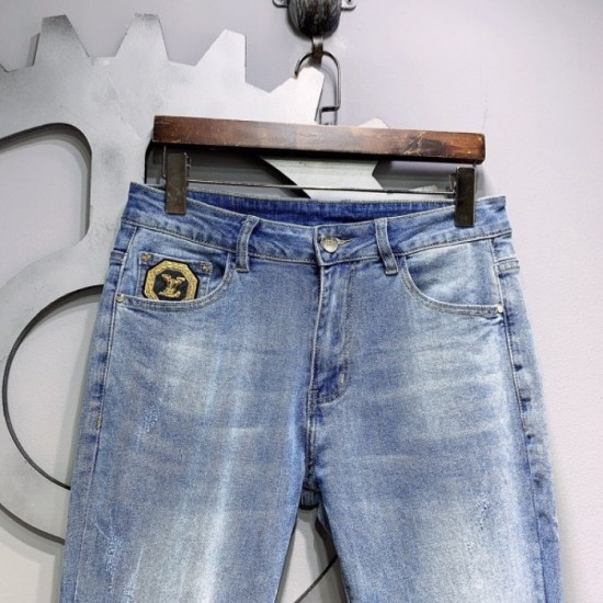 Want cute and fresh men's jeans 2022SS LOUIS VUITTON Louis Vuitton Want cute and fresh men's jeans 2022SS LOUIS VUITTON Louis Vuitton