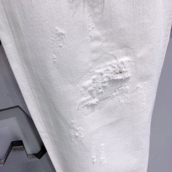 Limited stock ☆ Limited model men's jeans 2022SS VERSACE Versace Limited stock ☆ Limited model men's jeans 2022SS VERSACE Versace