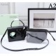 OFF-WHITE OFF-WHITE 2022SS New shoulder bag continues to be very popular OFF-WHITE OFF-WHITE 2022SS New shoulder bag continues to be very popular