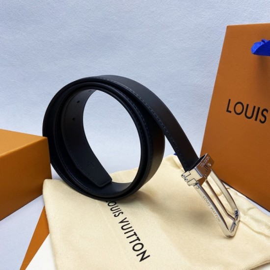 LOUIS VUITTON Louis Vuitton 2022SS belt popular ☆ Recommended for summer LOUIS VUITTON Louis Vuitton 2022SS belt popular ☆ Recommended for summer