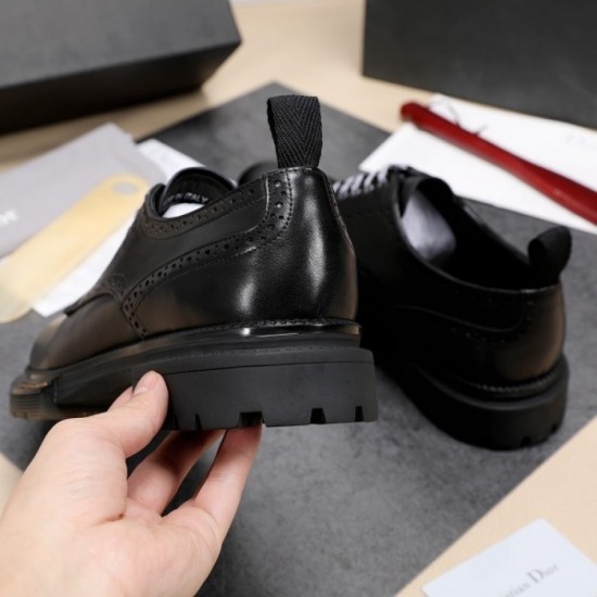 Fashionable style DIOR Dior 2022AW business shoes Fashionable style DIOR Dior 2022AW business shoes