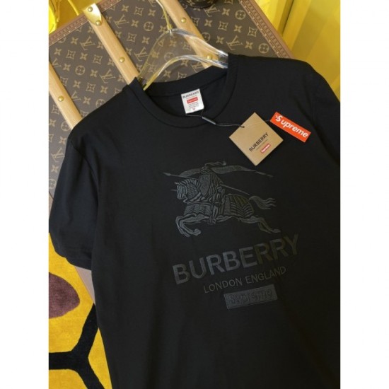 SUPREME Supreme 2022SS Gentle luxury popular color Men's and women's short-sleeved T-shirt SUPREME Supreme 2022SS Gentle luxury popular color Men's and women's short-sleeved T-shirt