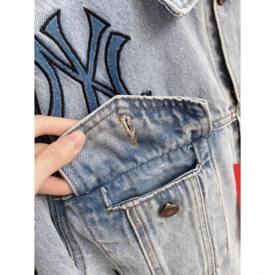 SUPREME Supreme 2022SS Fashion feeling soars! Denim Jacket SUPREME Supreme 2022SS Fashion feeling soars! Denim Jacket