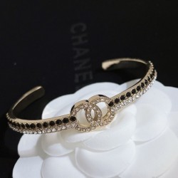 As soon as possible in autumn and winter CHANEL Chanel 2022AW bracelet