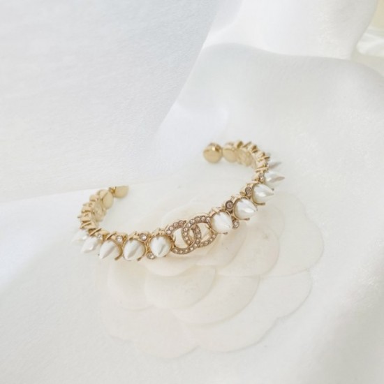 The strongest item in autumn CHANEL Chanel 2022AW bracelet The strongest item in autumn CHANEL Chanel 2022AW bracelet