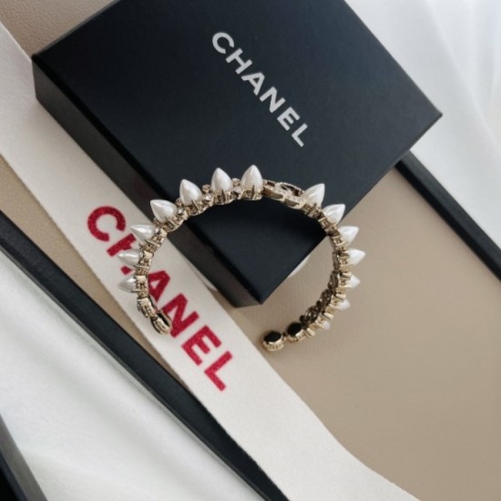 The strongest item in autumn CHANEL Chanel 2022AW bracelet The strongest item in autumn CHANEL Chanel 2022AW bracelet