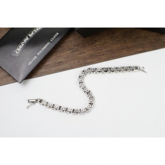 2022SS CHROME HEARTS Chrome Hearts is growing in popularity bracelet 2022SS CHROME HEARTS Chrome Hearts is growing in popularity bracelet