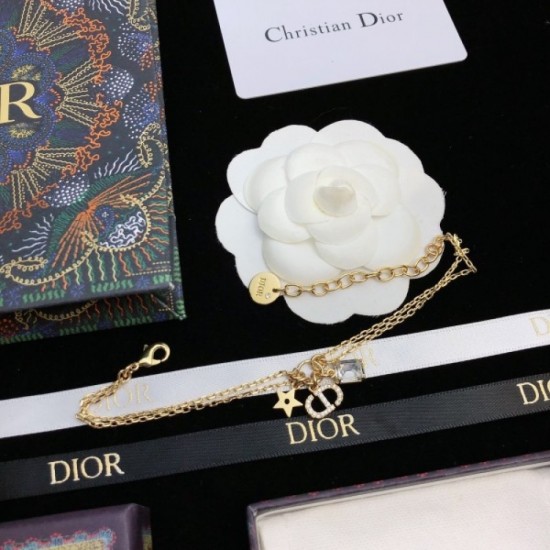DIOR Dior 2022AW bracelet that is active every season DIOR Dior 2022AW bracelet that is active every season