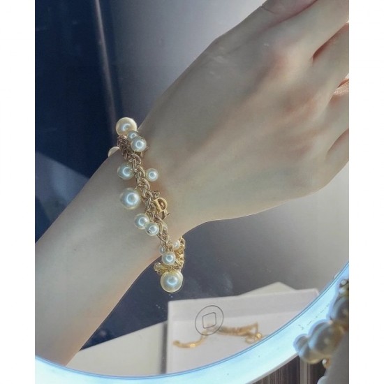 Conspicuous fresh popular new DIOR Dior 2022AW bracelet Conspicuous fresh popular new DIOR Dior 2022AW bracelet