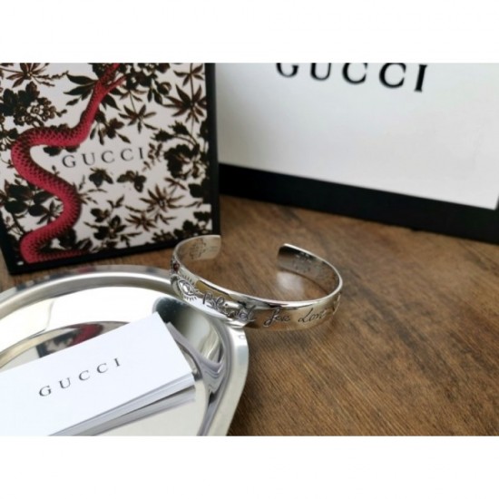 GUCCI Gucci 2022SS bracelet design high unisex GUCCI Gucci 2022SS bracelet design high unisex