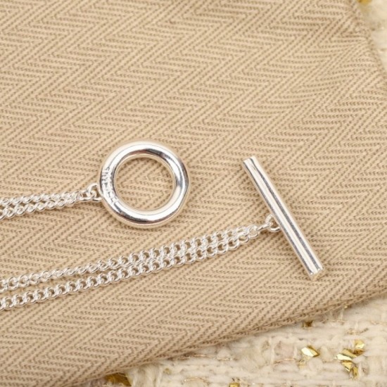 New masterpiece LOEWE Loewe 2022AW bracelet with high calls New masterpiece LOEWE Loewe 2022AW bracelet with high calls