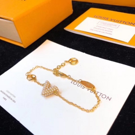 LOUIS VUITTON Louis Vuitton 2022SS bracelet recommended coordination LOUIS VUITTON Louis Vuitton 2022SS bracelet recommended coordination
