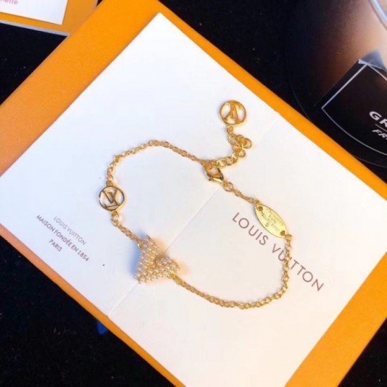 LOUIS VUITTON Louis Vuitton 2022SS bracelet recommended coordination LOUIS VUITTON Louis Vuitton 2022SS bracelet recommended coordination
