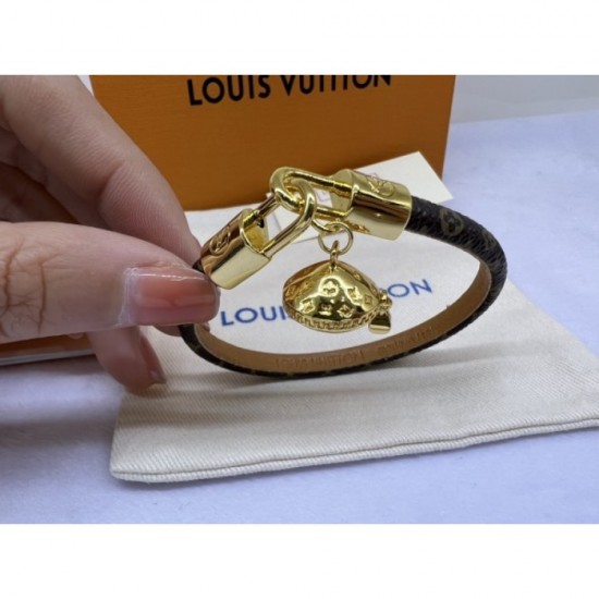 LOUIS VUITTON Louis Vuitton 2022SS bracelet is getting more attention now LOUIS VUITTON Louis Vuitton 2022SS bracelet is getting more attention now
