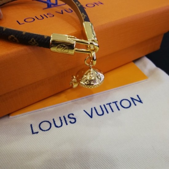 LOUIS VUITTON Louis Vuitton 2022SS bracelet is getting more attention now LOUIS VUITTON Louis Vuitton 2022SS bracelet is getting more attention now