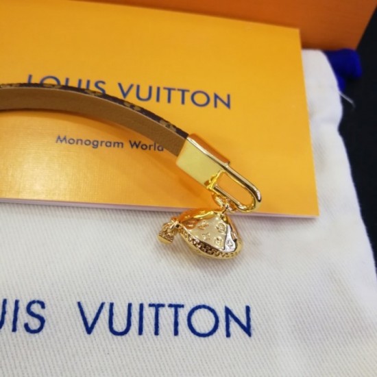 LOUIS VUITTON Louis Vuitton 2022SS bracelet is getting more attention now LOUIS VUITTON Louis Vuitton 2022SS bracelet is getting more attention now