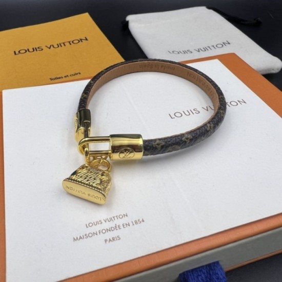 LOUIS VUITTON Louis Vuitton 2022SS bracelet classic style LOUIS VUITTON Louis Vuitton 2022SS bracelet classic style