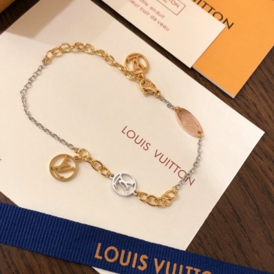 LOUIS VUITTON Louis Vuitton 2022SS bracelet has a neat feeling LOUIS VUITTON Louis Vuitton 2022SS bracelet has a neat feeling