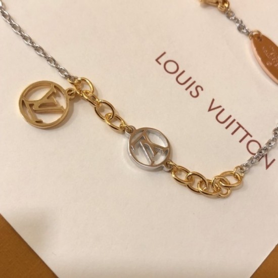 LOUIS VUITTON Louis Vuitton 2022SS bracelet has a neat feeling LOUIS VUITTON Louis Vuitton 2022SS bracelet has a neat feeling