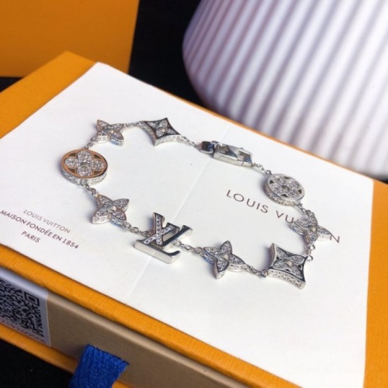 LOUIS VUITTON Louis Vuitton 2022SS bracelet conspicuously strong LOUIS VUITTON Louis Vuitton 2022SS bracelet conspicuously strong