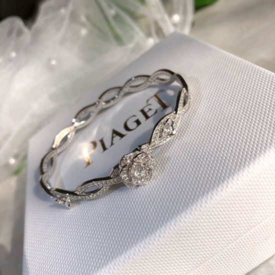 PIAGET Piaget 2022SS bracelet A beautiful happi coat that makes you feel better PIAGET Piaget 2022SS bracelet A beautiful happi coat that makes you feel better