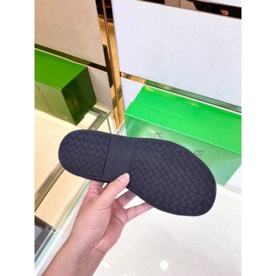 BOTTEGA VENETA Men's Sandals 2022SS latest work prompt BOTTEGA VENETA Men's Sandals 2022SS latest work prompt