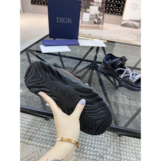 DIOR Dior Men's Sandals 2022SS Get fashionable right now! DIOR Dior Men's Sandals 2022SS Get fashionable right now!