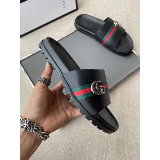 2022SS Men's slippers GUCCI Gucci with a sense of fashion this season 2022SS Men's slippers GUCCI Gucci with a sense of fashion this season