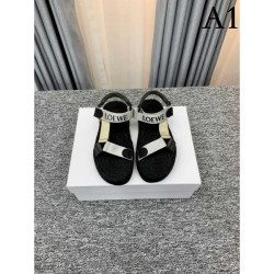LOEWE Men's Sandals 2022SS This summer is an eye-catching style