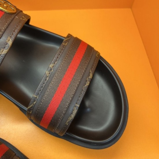2022SS Explosive popularity in summer Men's sandals LOUIS VUITTON Louis Vuitton 2022SS Explosive popularity in summer Men's sandals LOUIS VUITTON Louis Vuitton