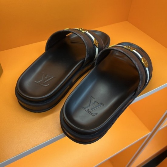 2022SS Men's slippers to be worried about for summer LOUIS VUITTON Louis Vuitton 2022SS Men's slippers to be worried about for summer LOUIS VUITTON Louis Vuitton