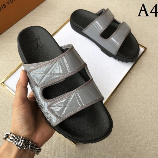2022SS Pre-emptive Spring / Summer Limited New Men's Slippers LOUIS VUITTON Louis Vuitton 2022SS Pre-emptive Spring / Summer Limited New Men's Slippers LOUIS VUITTON Louis Vuitton