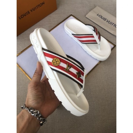 2022SS Now in the height of summer Men's slippers LOUIS VUITTON Louis Vuitton 2022SS Now in the height of summer Men's slippers LOUIS VUITTON Louis Vuitton