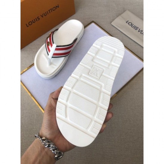 2022SS Now in the height of summer Men's slippers LOUIS VUITTON Louis Vuitton 2022SS Now in the height of summer Men's slippers LOUIS VUITTON Louis Vuitton