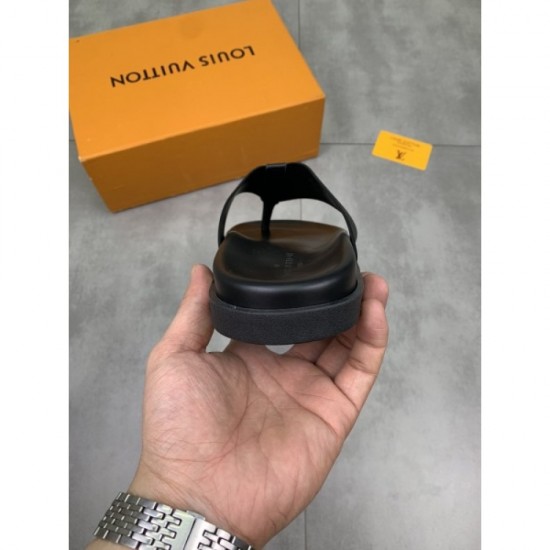 LOUIS VUITTON Men's Sandals 2022SS Limited quantity popular LOUIS VUITTON Men's Sandals 2022SS Limited quantity popular