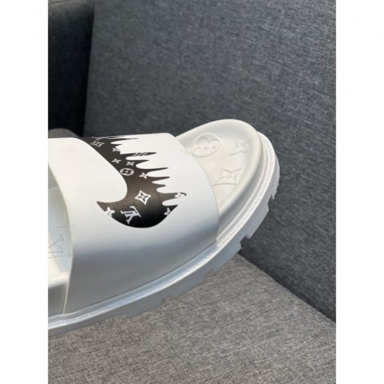 This is perfect LOUIS VUITTON Louis Vuitton 2022AW sandals This is perfect LOUIS VUITTON Louis Vuitton 2022AW sandals
