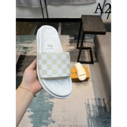 I absolutely want LOUIS VUITTON Louis Vuitton 2022AW sandals