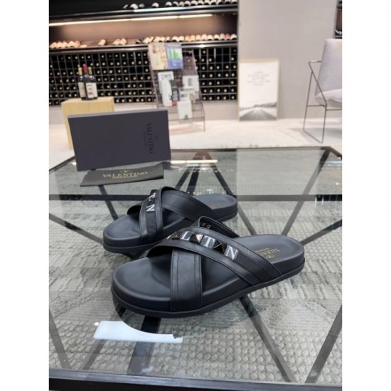 2022SS Must-have item for this season Men's slippers VALENTINO Valentino 2022SS Must-have item for this season Men's slippers VALENTINO Valentino