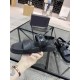 2022SS Men's sandals VALENTINO Valentino in a mature atmosphere 2022SS Men's sandals VALENTINO Valentino in a mature atmosphere