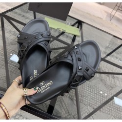 2022SS collection announced Men's slippers VALENTINO Valentino