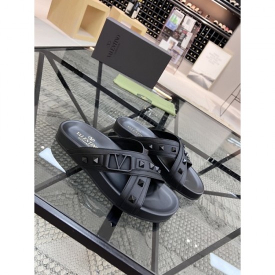 2022SS collection announced Men's slippers VALENTINO Valentino 2022SS collection announced Men's slippers VALENTINO Valentino