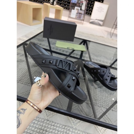 2022SS collection announced Men's slippers VALENTINO Valentino 2022SS collection announced Men's slippers VALENTINO Valentino