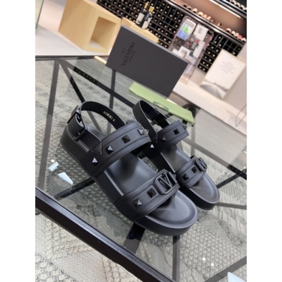 2022SS Trend Fashion Men's Sandals VALENTINO Valentino 2022SS Trend Fashion Men's Sandals VALENTINO Valentino
