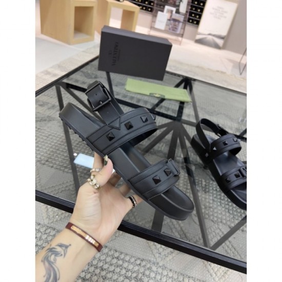 2022SS Trend Fashion Men's Sandals VALENTINO Valentino 2022SS Trend Fashion Men's Sandals VALENTINO Valentino